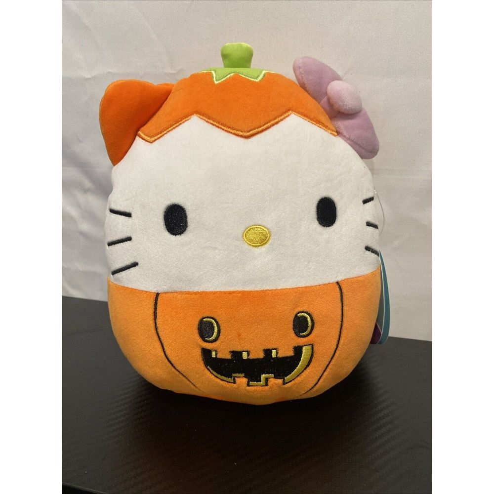 Hello‎ Kitty Jack-O-Lantern Squishmallow NWT